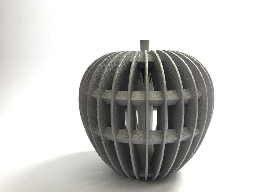金属3Dプリンターで造形した美術品