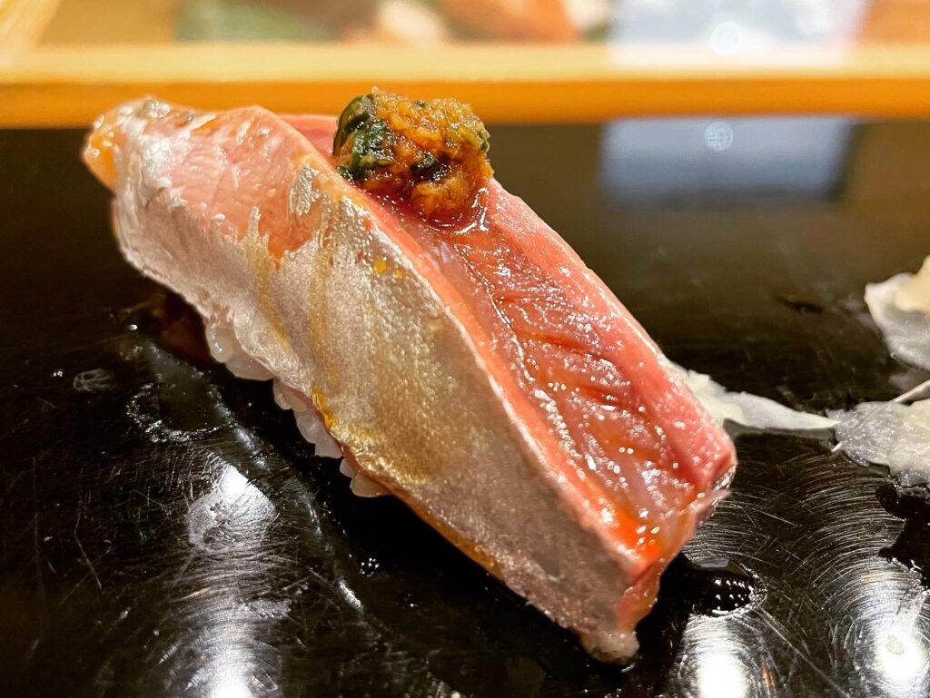 長野県松本市の寿司屋いぬかいの美味しそうな寿司の写真